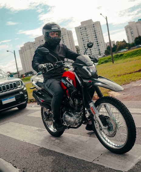 Suzuki Haojue anuncia o retorno de um &iacute;cone: a Burgman 125